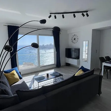 Tommy Apartment